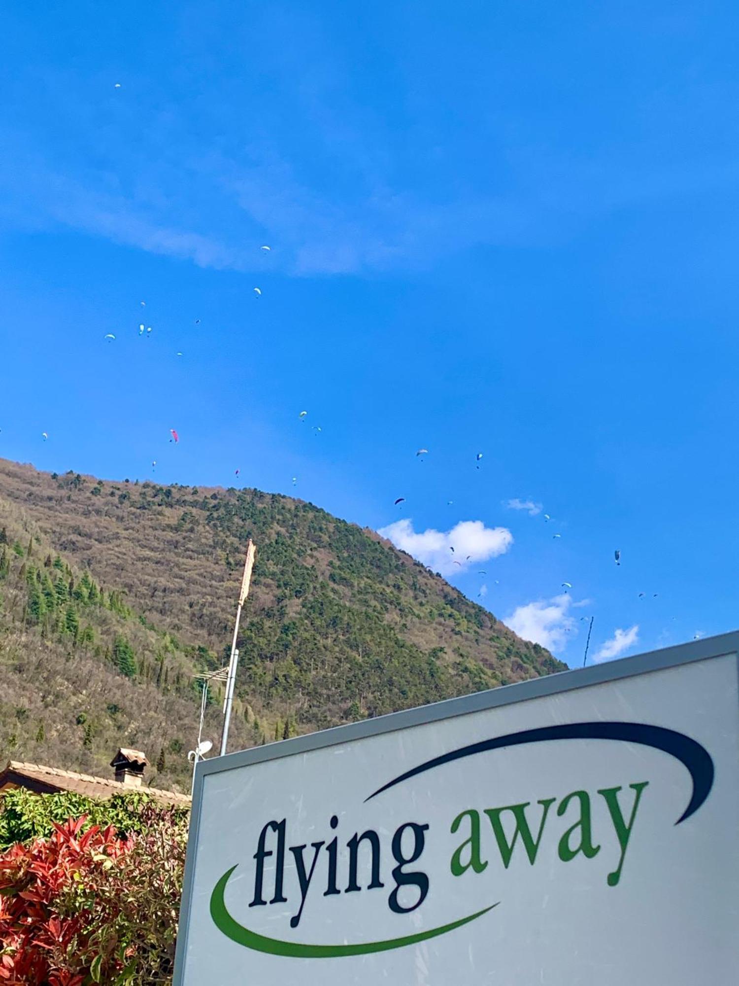Flyingaway Bed & Breakfast Borso del Grappa Ngoại thất bức ảnh